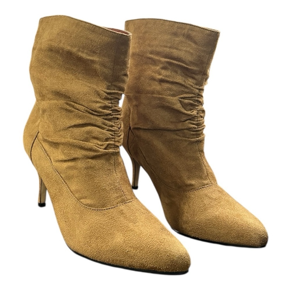 Ashro Women's Tan Suede Ankle Booties Size 8.5M